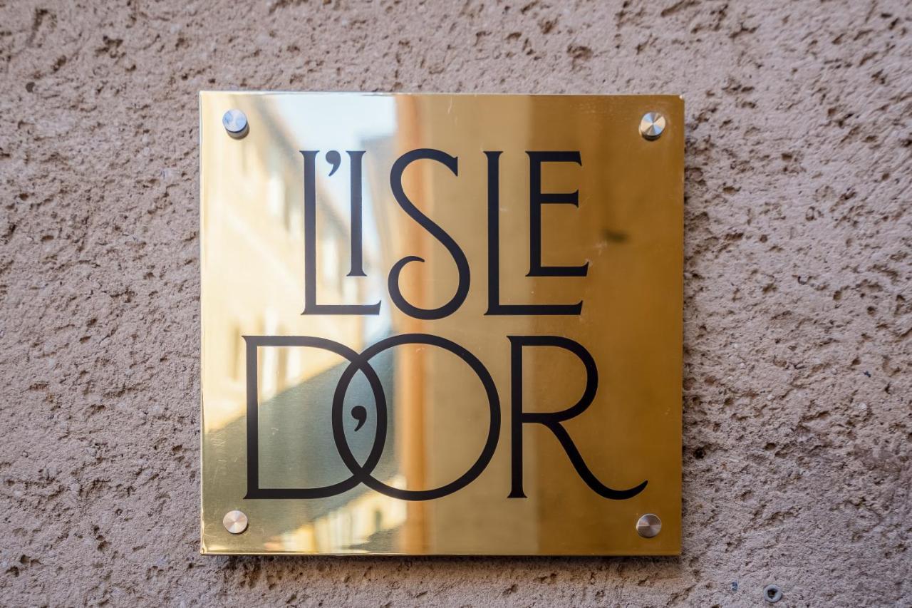 L'Isle D'Or - Les Amandiers - 3 Etoiles - 1Er Etage Exterior photo